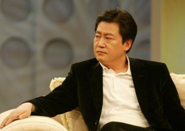 揭著名导演的秘密:黄健中堪称史上最下流导演